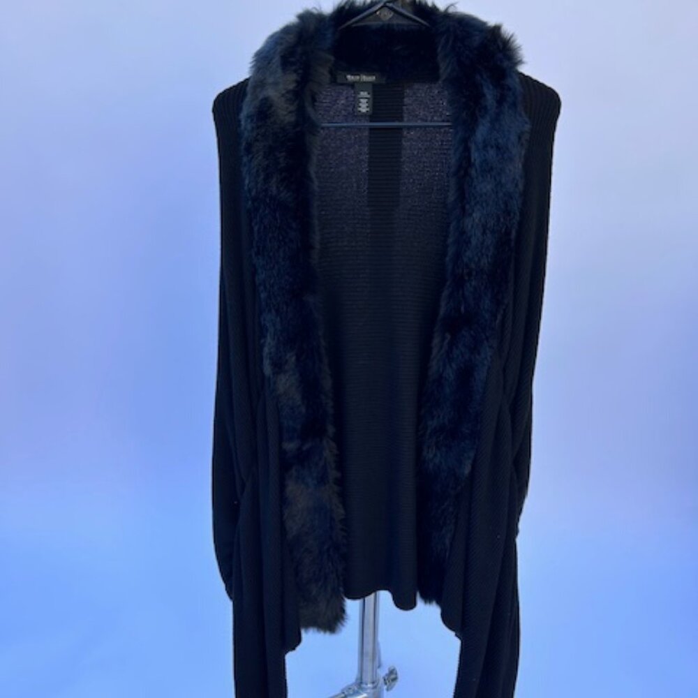 Beautiful Black Shawl with Faux Fur Size XS/Small